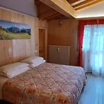 Da Pierina Konukevi Santo Stefano Di Cadore