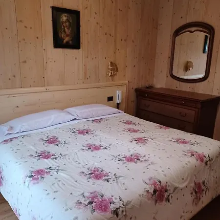 Da Pierina Konukevi Santo Stefano Di Cadore