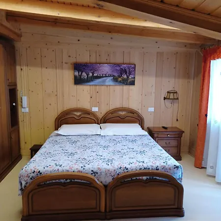 Da Pierina Konukevi Santo Stefano Di Cadore