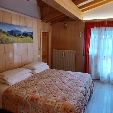 Da Pierina Konukevi Santo Stefano Di Cadore